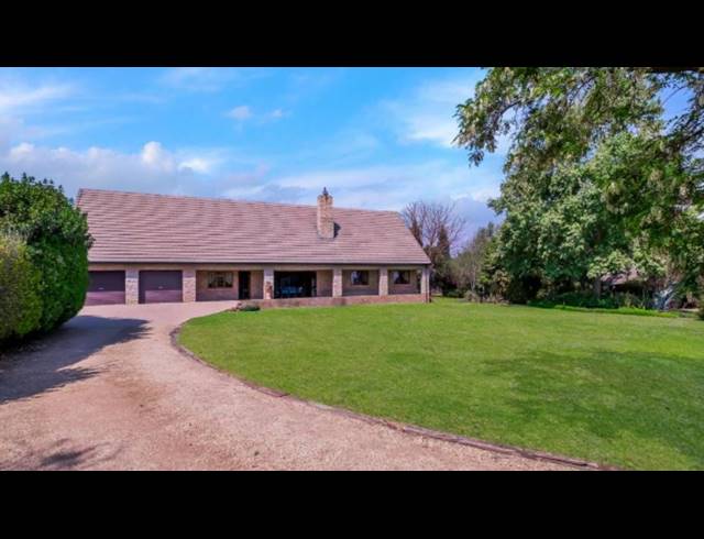 3 BEDROOM FREEHOLD FOR SALE IN FARMALL AH
